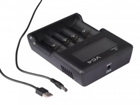 xtar-vc4-usb-ladegerat-kabel-vorab-v3.png